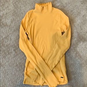 Hollister Mock Turtkeneck